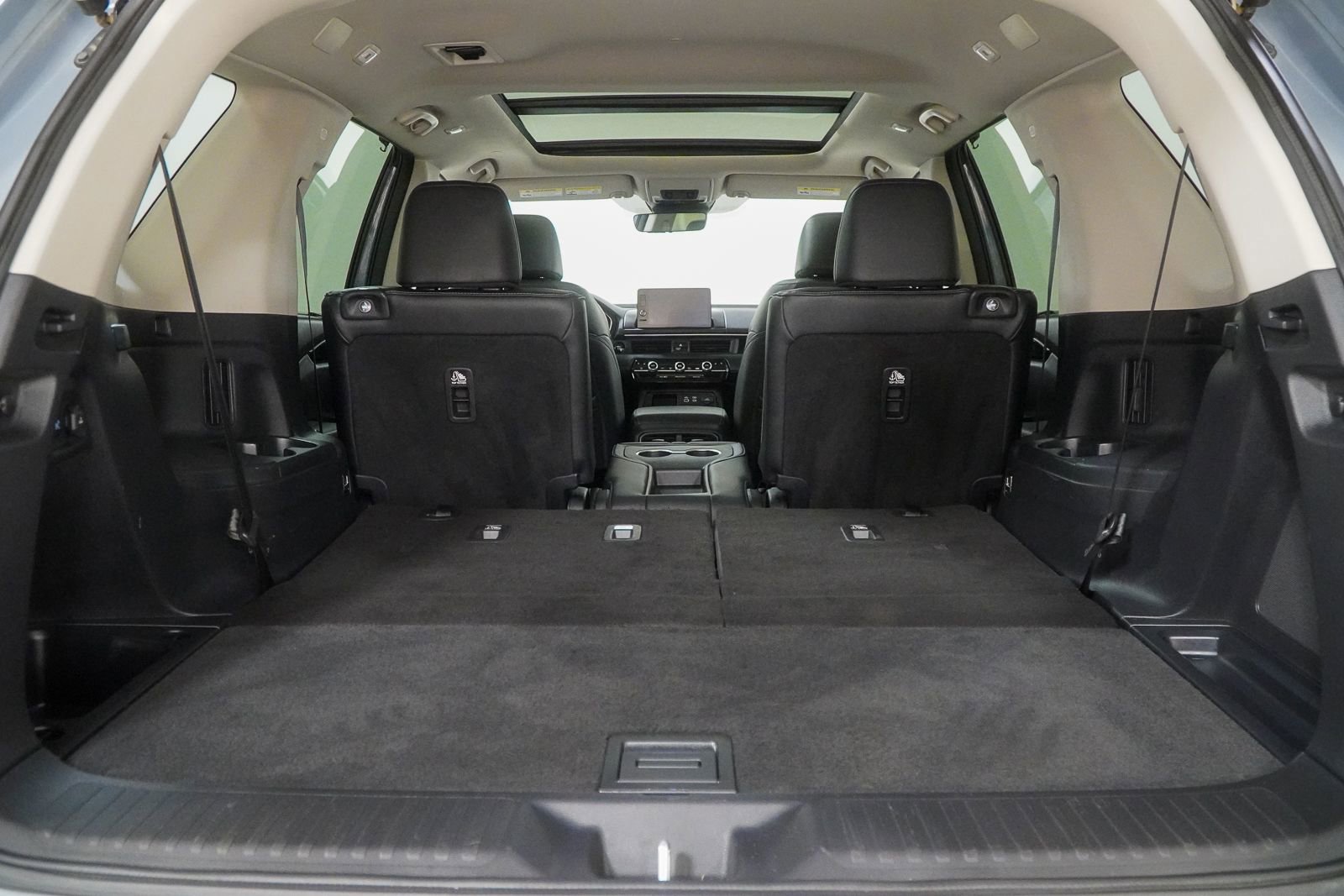 Used 2023 Honda Pilot Elite image 11