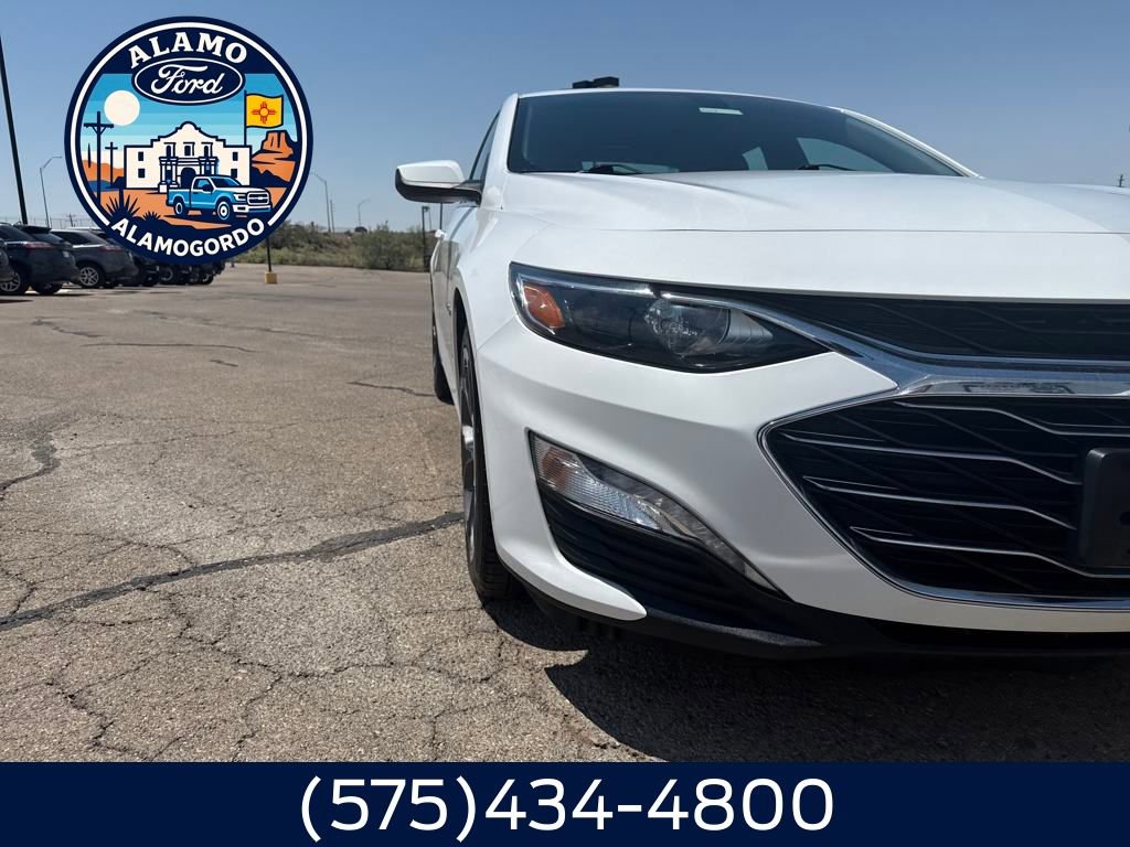 Used 2022 Chevrolet Malibu LT image 22