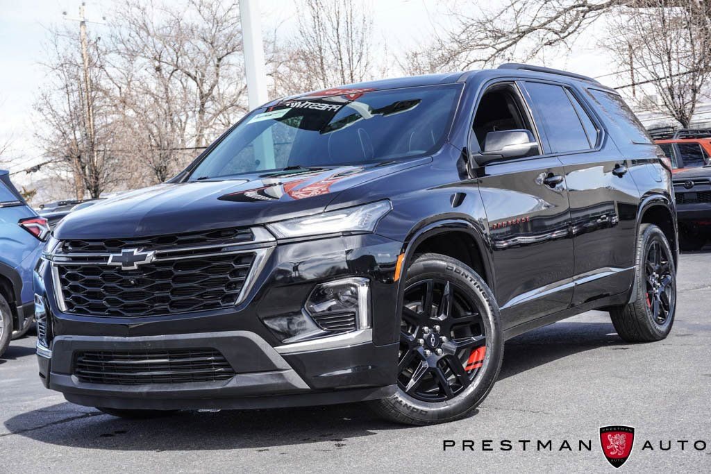 Used 2022 Chevrolet Traverse Premier w/ Redline Edition image 18