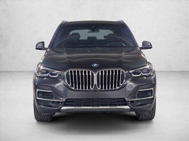 Used 2022 BMW X5 sDrive40i w/ Parking Assistance Package RWD image 2
