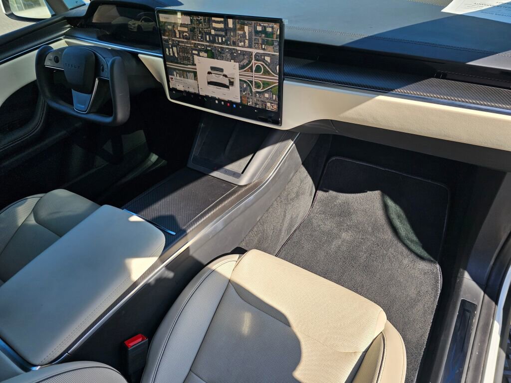 Used 2023 Tesla Model X Plaid AWD/4WD image 13
