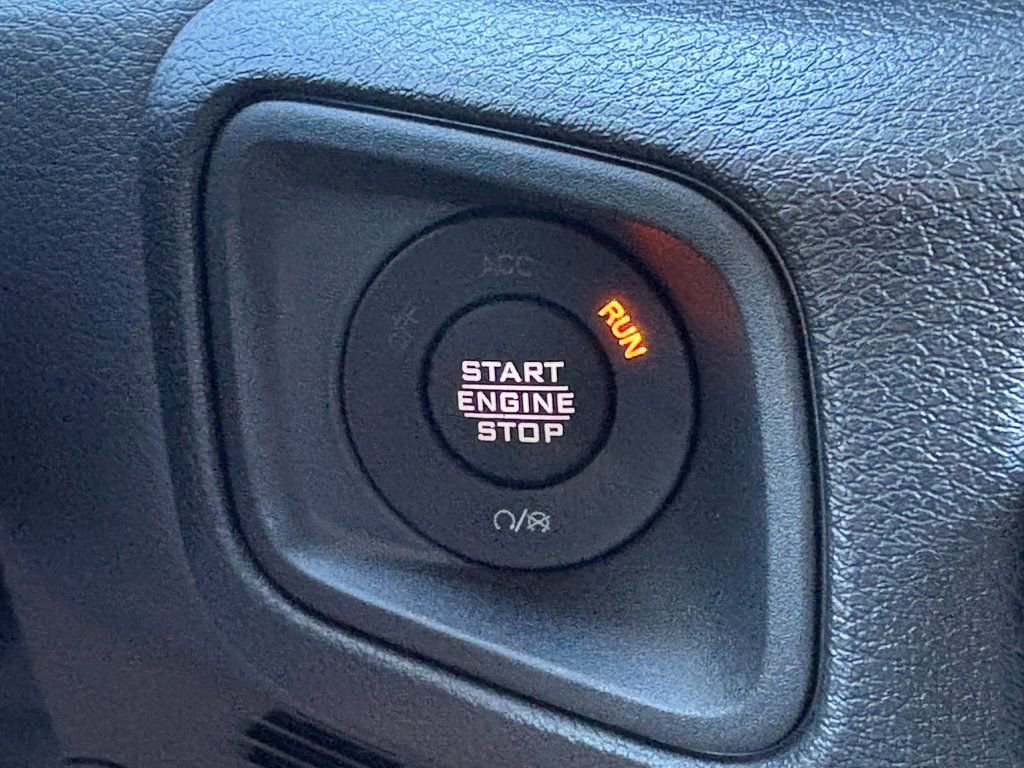 New 2026 Jeep Wrangler Sport S image 32