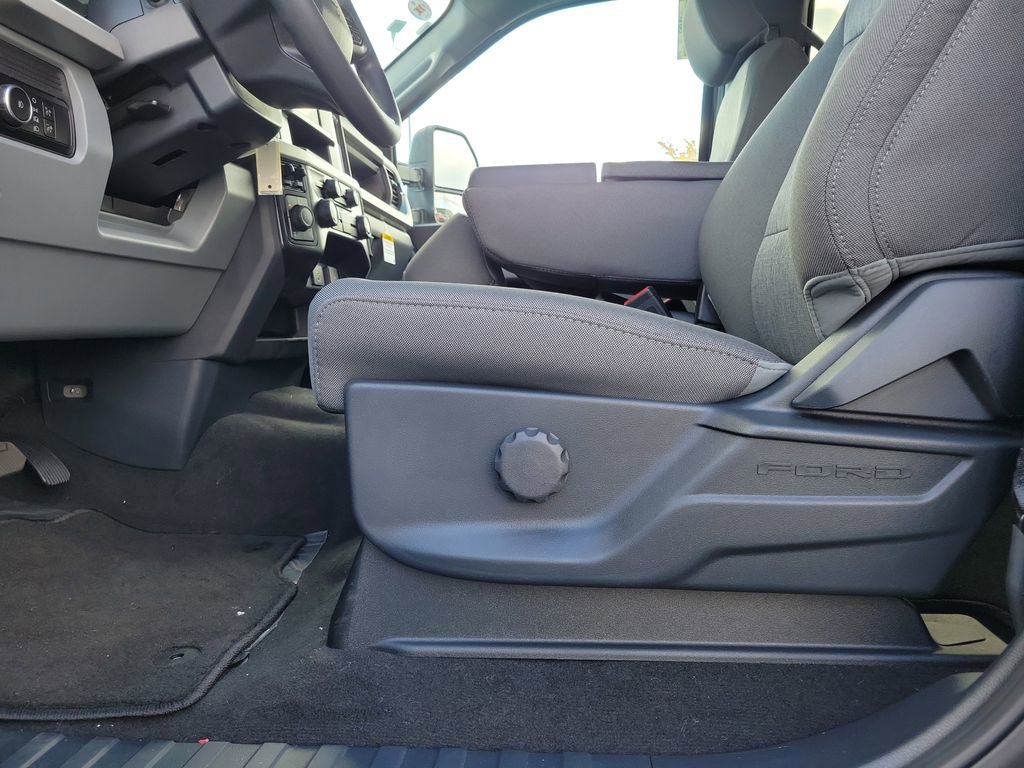 New 2026 Ford F250 XL w/ STX Appearance Package image 17