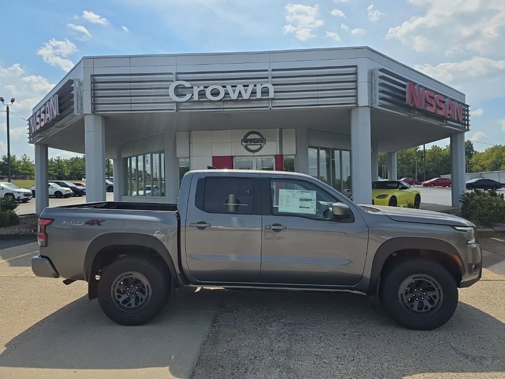 New 2025 Nissan Frontier PRO-4X image 2