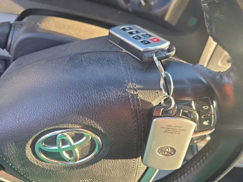 Used 2019 Toyota Sienna XLE w/ XLE Navigation Package AWD/4WD image 8