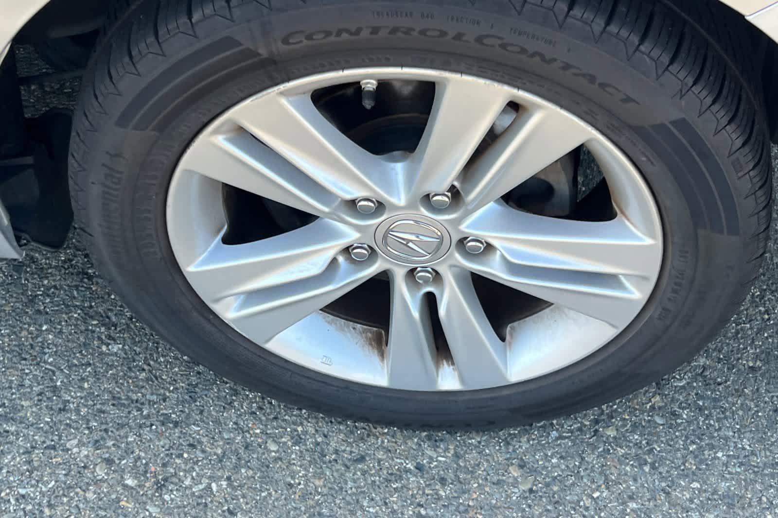 Used 2013 Acura ILX Hybrid w/ Technology Package FWD image 22