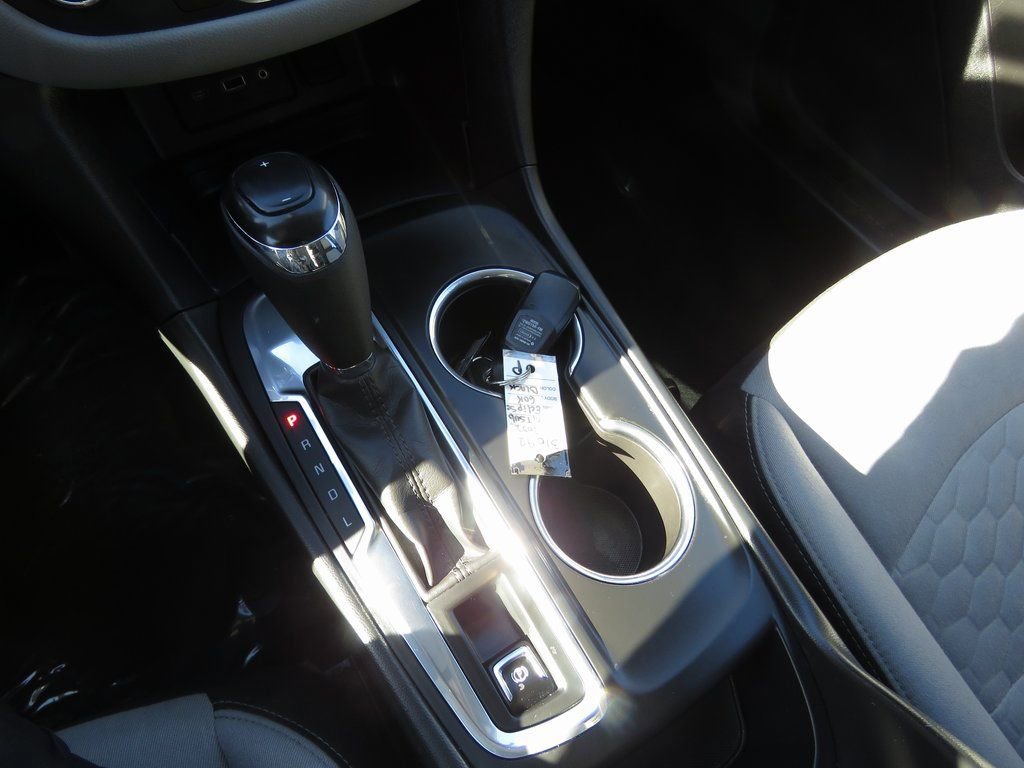 Used 2019 Chevrolet Equinox LT image 23