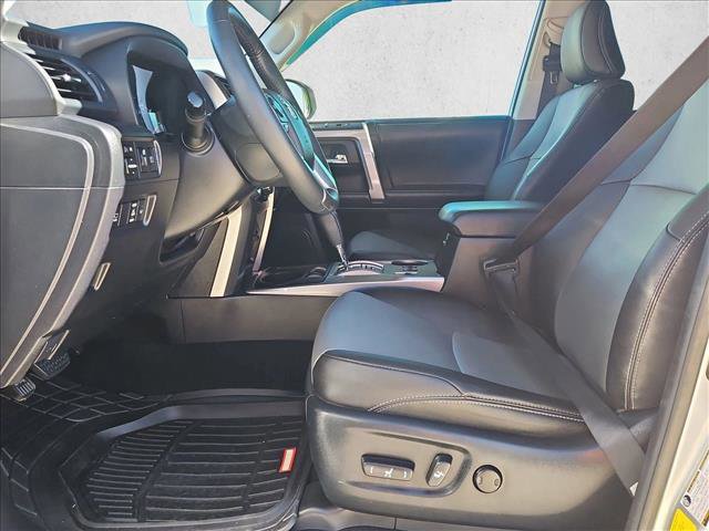Used 2022 Toyota 4Runner SR5 Premium w/ Moonroof Package image 17