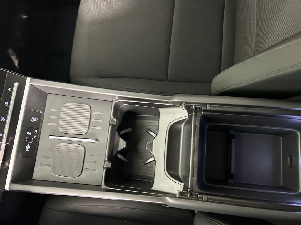 Used 2024 Hyundai Santa Fe SE image 16