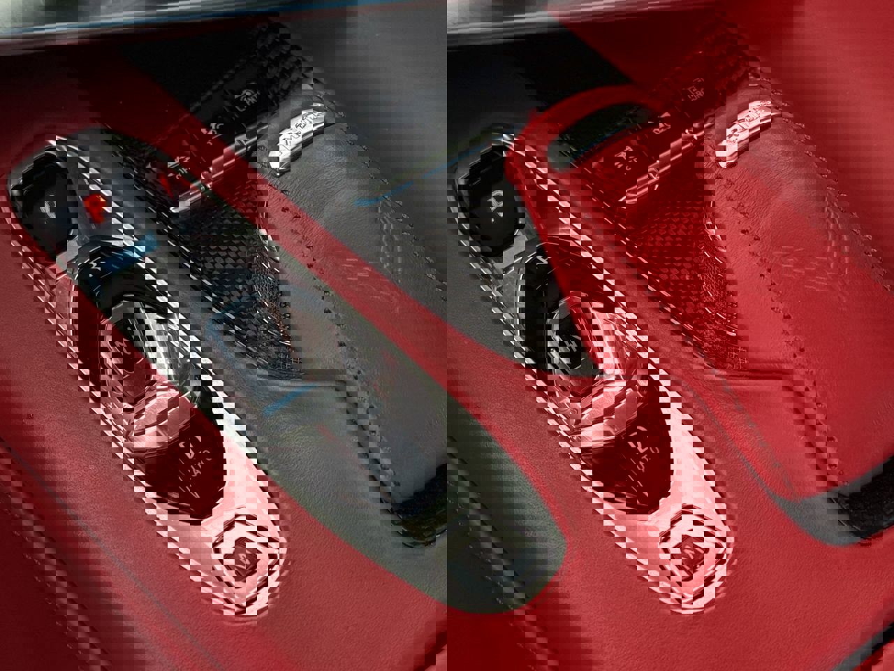 Used 2023 Chevrolet Corvette Stingray Premium Cpe w/ Z51 Performance Package image 15