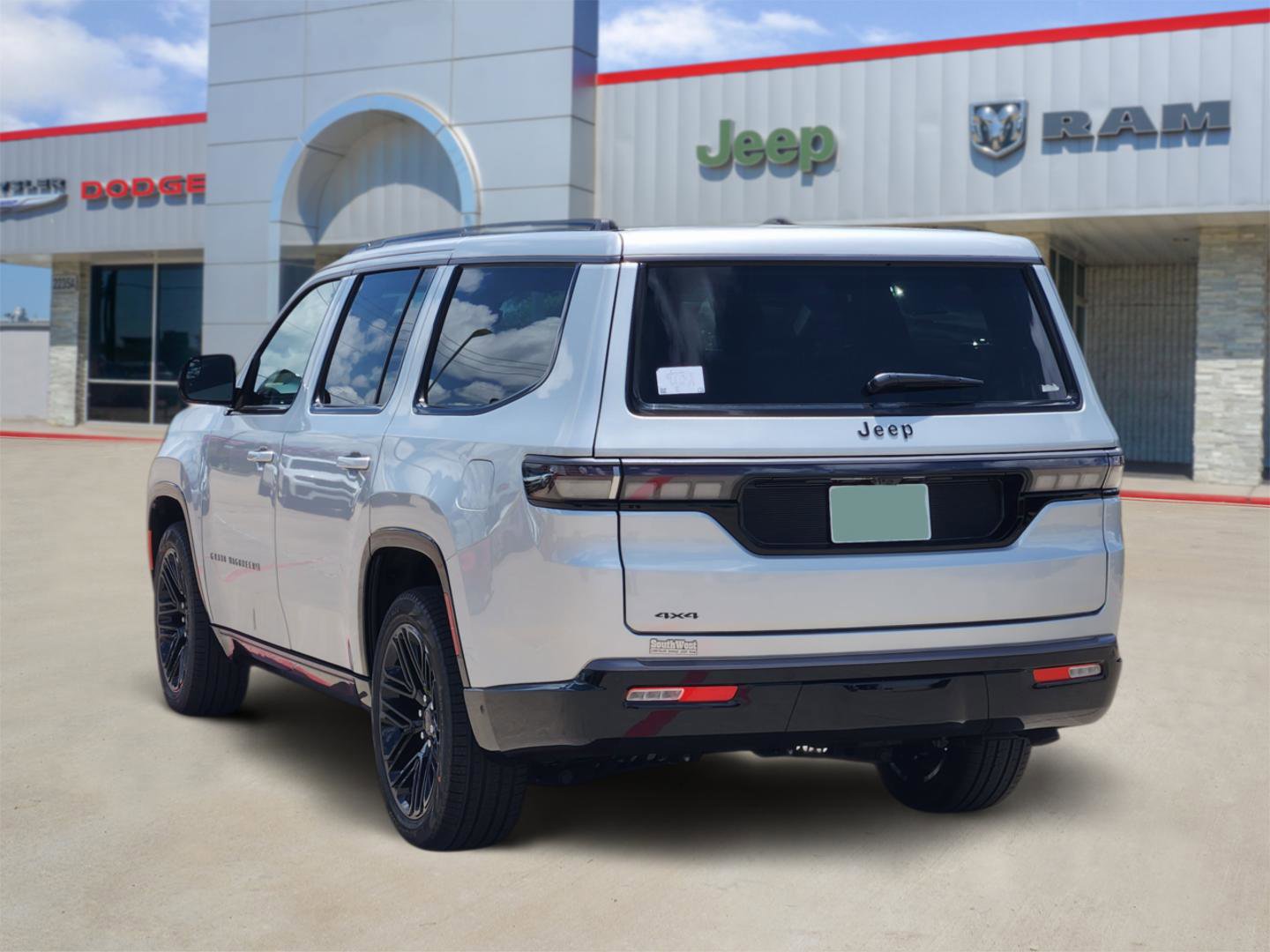 New 2026 Jeep Grand Wagoneer Limited AWD/4WD image 4