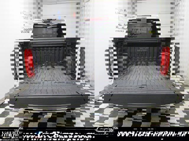 Certified 2025 GMC Sierra 1500 Denali image 19