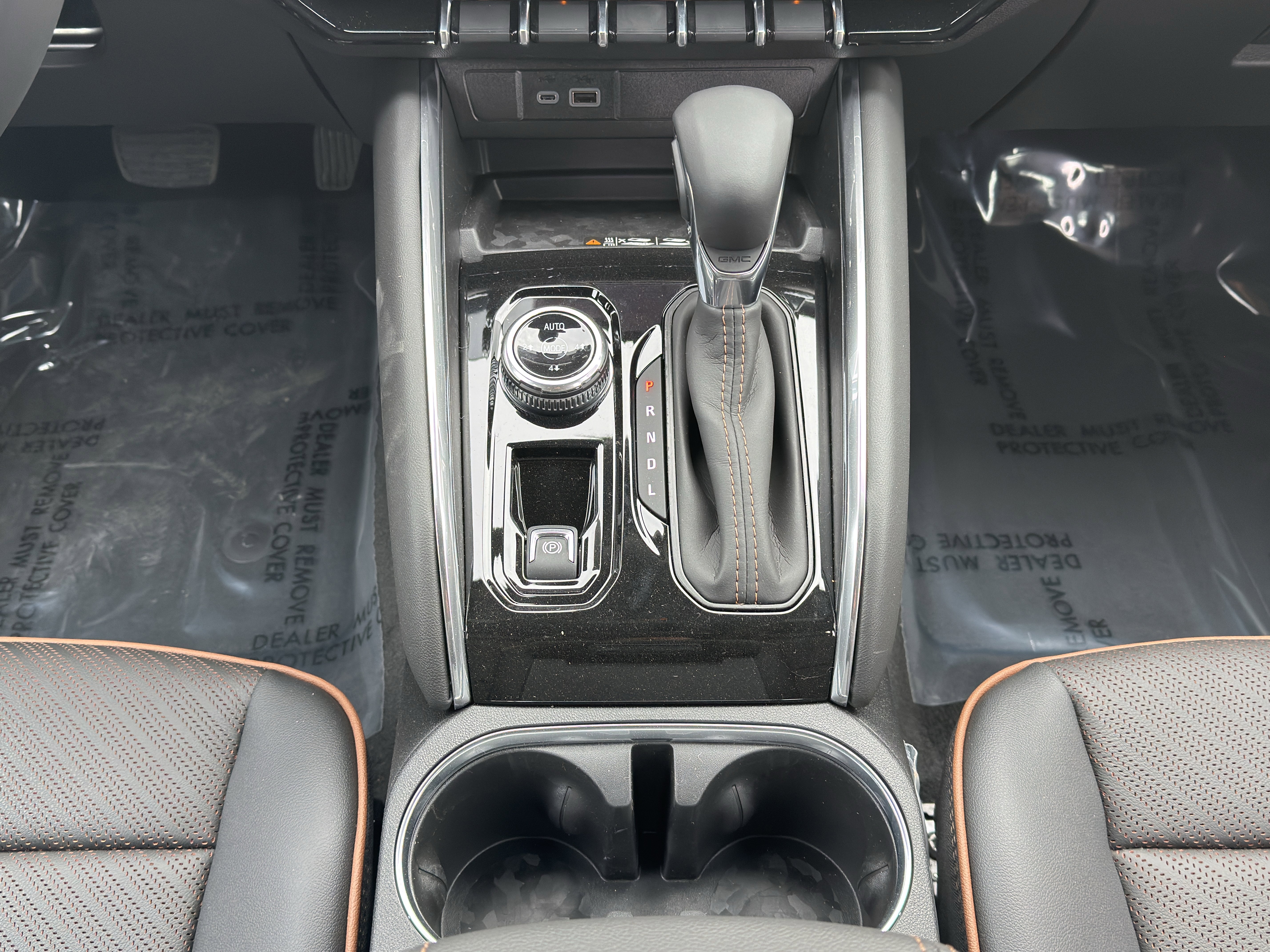 New 2026 GMC Canyon AT4 w/ Technology Plus Package image 29