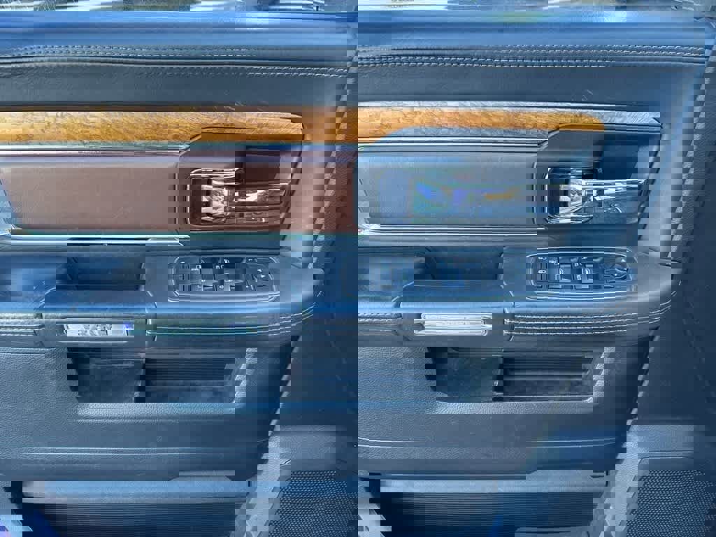 Used 2013 RAM 2500 Longhorn w/ Convenience Group image 13