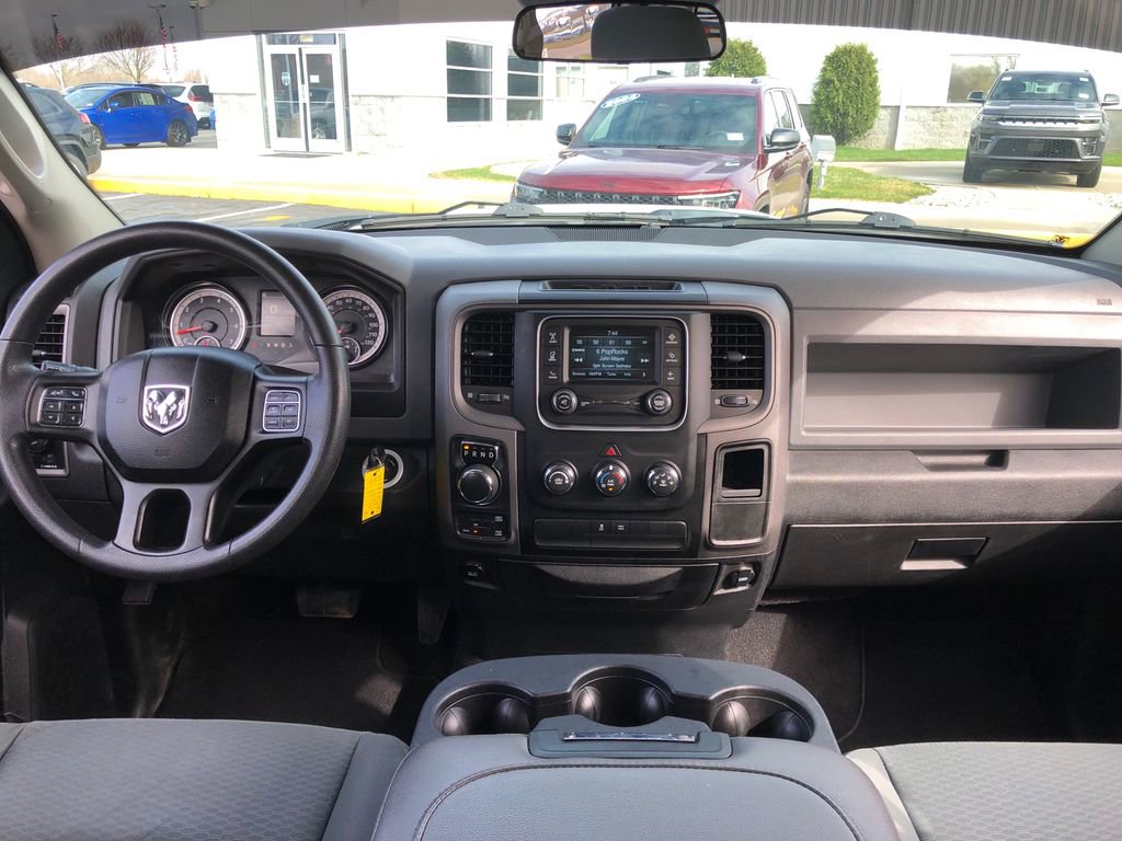 Used 2018 RAM 1500 Express w/ Express Value Package image 29