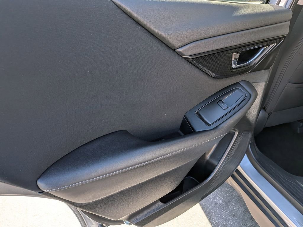 Used 2025 Subaru Outback Premium image 26