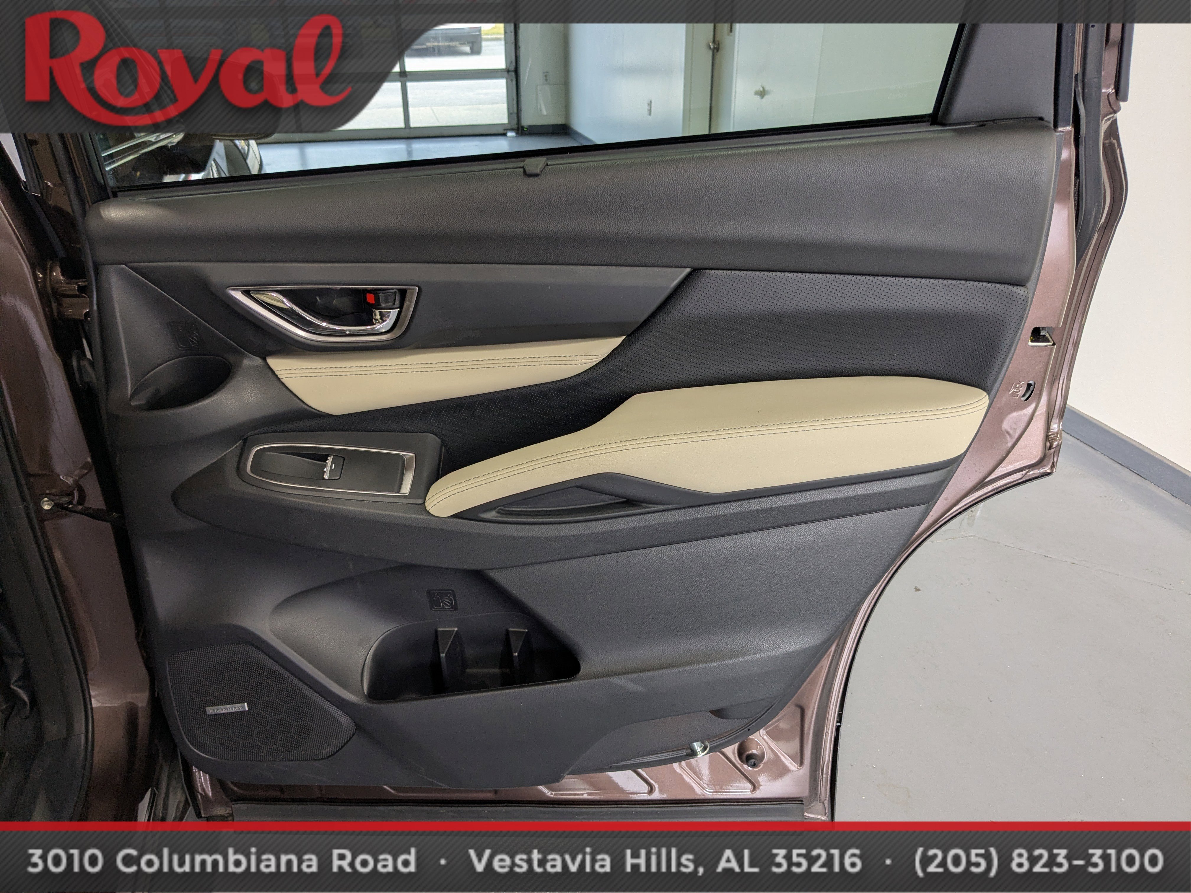 Used 2021 Subaru Ascent Limited w/ Technology Package image 9