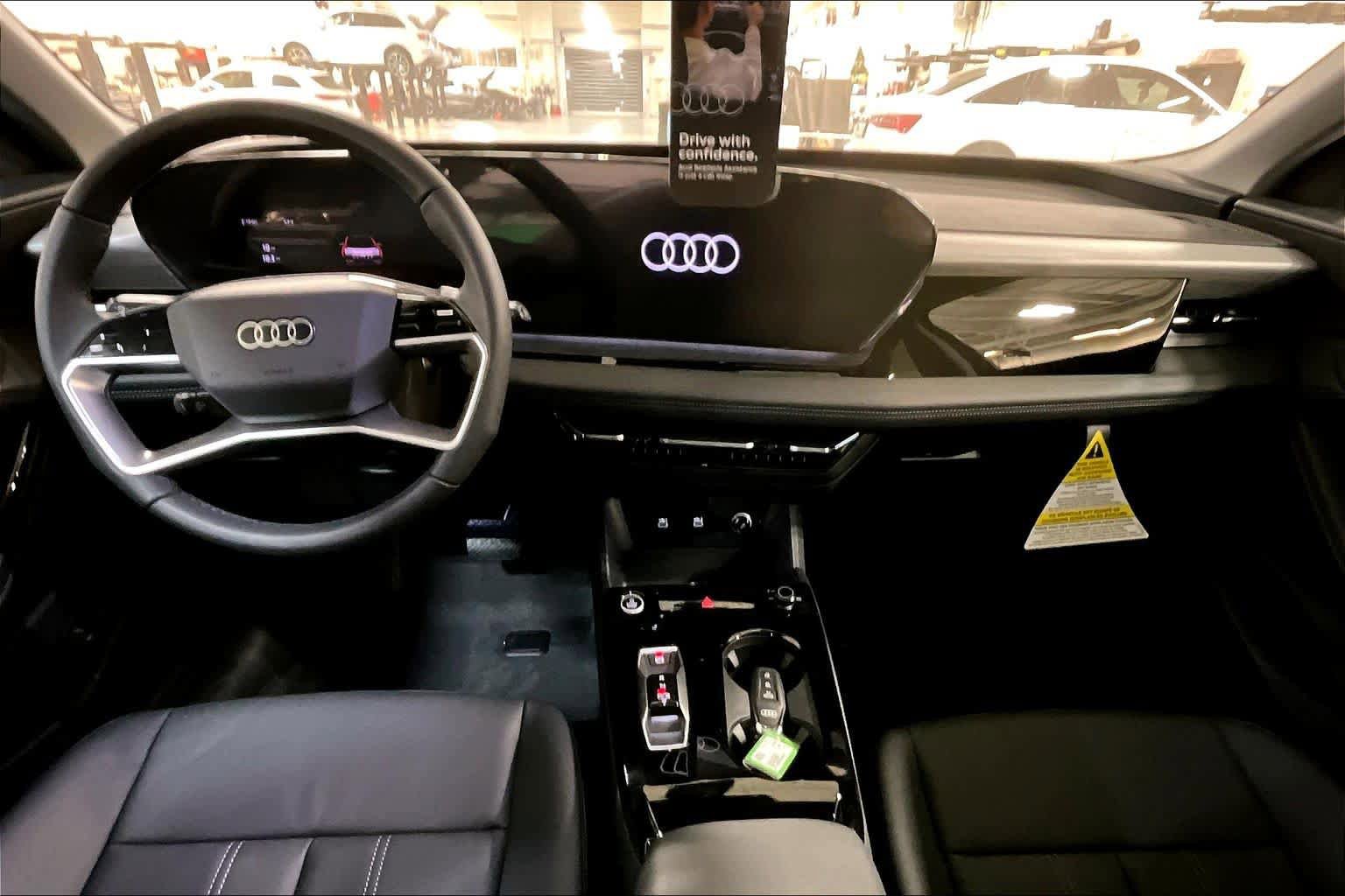 New 2025 Audi Q6 e-tron Premium AWD/4WD image 5