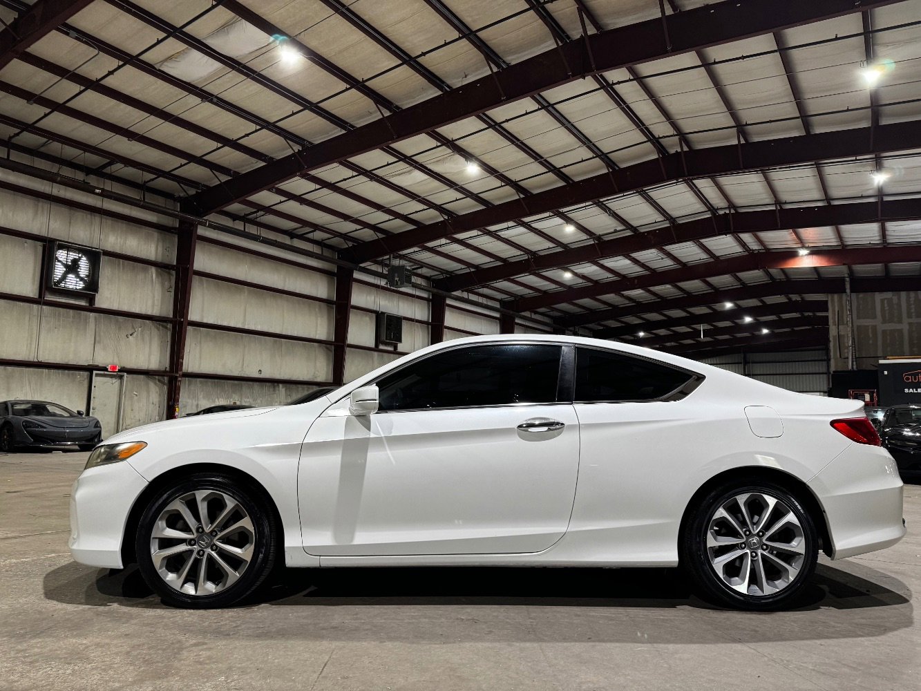 Used 2015 Honda Accord EX-L image 8