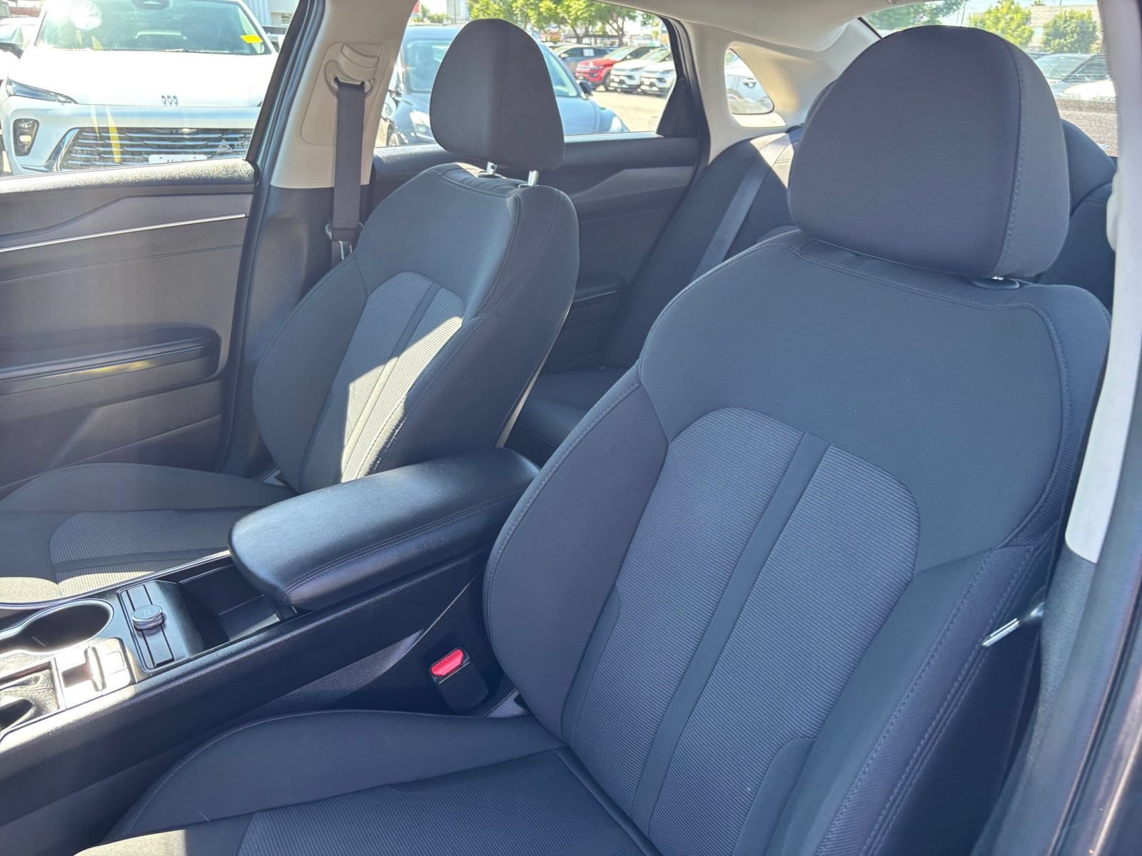 Used 2024 Ford Explorer Limited AWD/4WD image 29