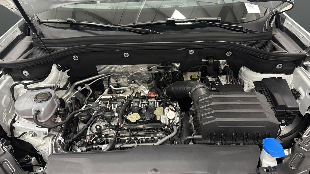 Used 2024 Volkswagen Atlas Peak Edition SEL image 28