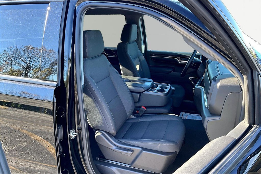 Used 2023 GMC Sierra 1500 Elevation AWD/4WD image 32