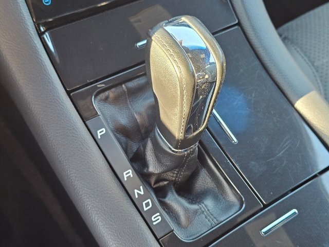 Used 2015 Ford Taurus SHO w/ Equipment Group 401A AWD/4WD image 29
