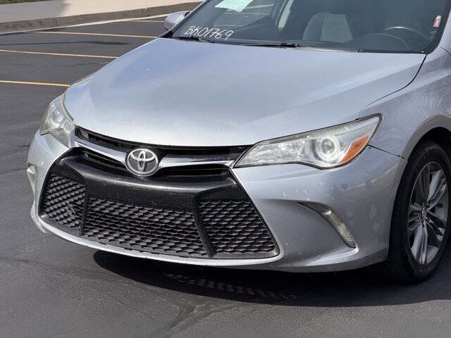 Used 2015 Toyota Camry SE image 9
