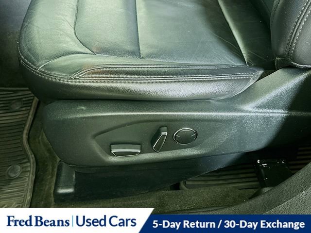Used 2017 Ford Explorer XLT w/ Equipment Group 202A image 21