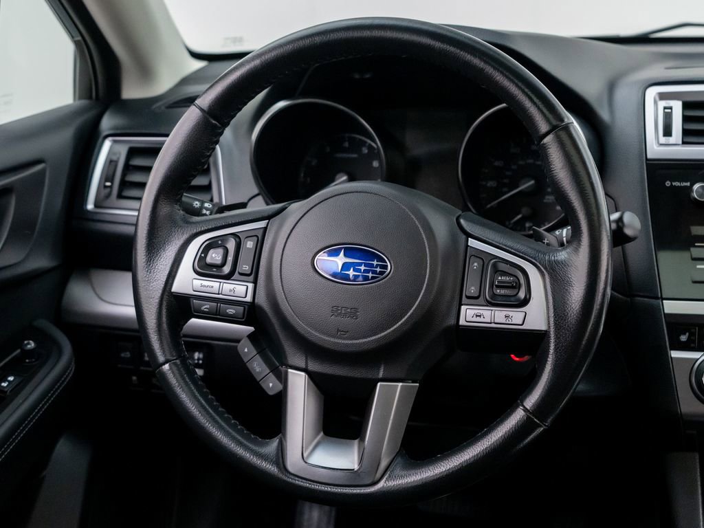 Used 2017 Subaru Outback 2.5i Premium AWD/4WD image 12