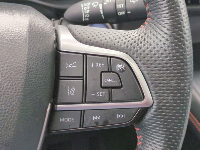 Used 2023 Toyota Sienna XSE image 19