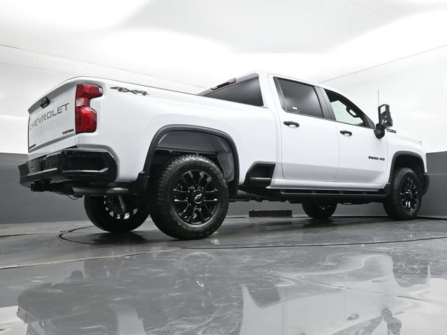 New 2026 Chevrolet Silverado 2500 Custom w/ Custom Value Package AWD/4WD image 11