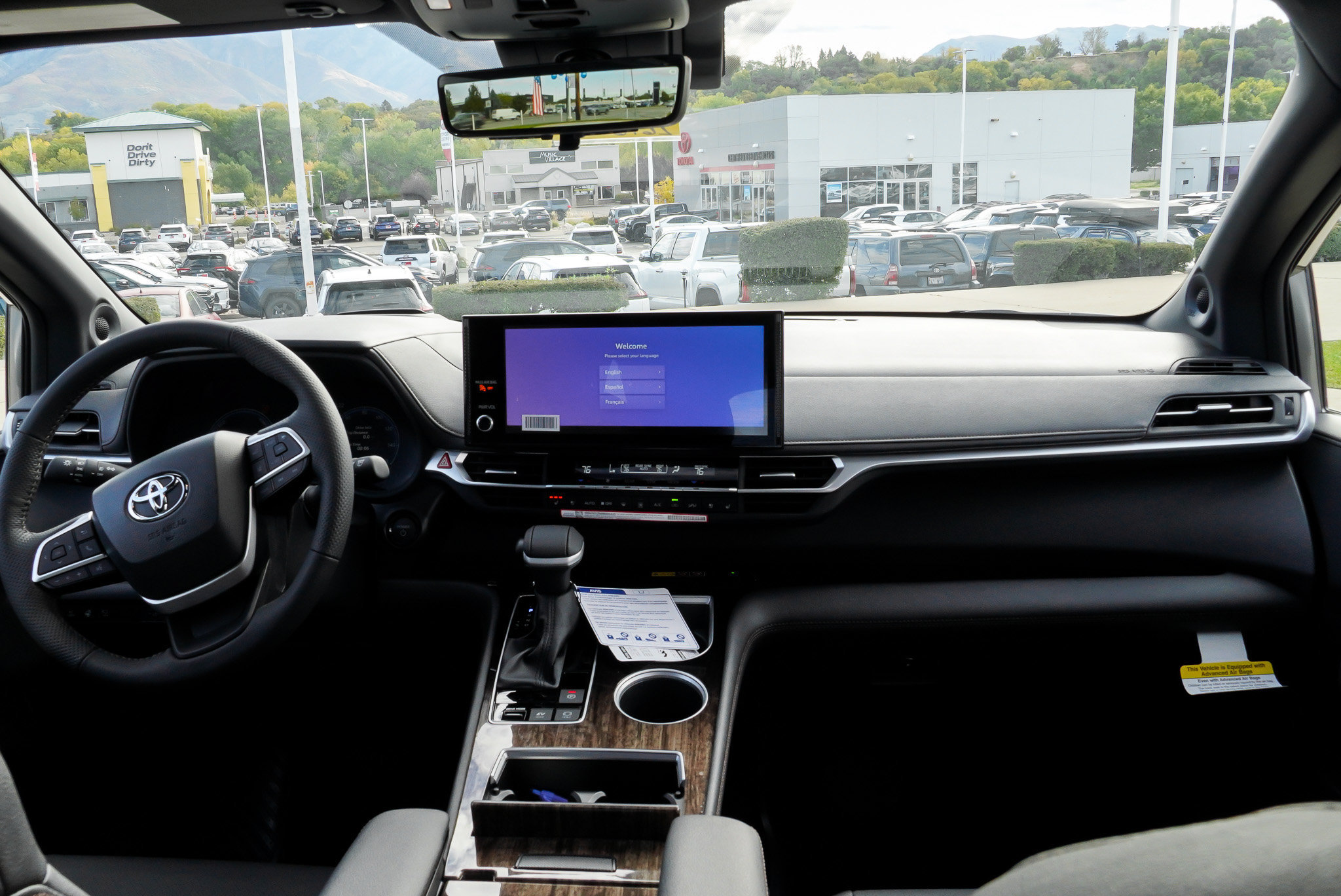 New 2026 Toyota Sienna Platinum AWD/4WD image 36