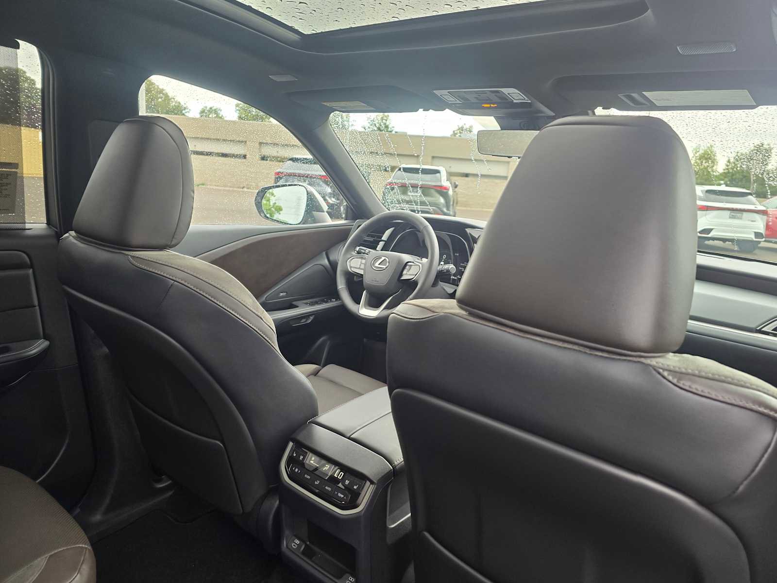 New 2026 Lexus TX 550h AWD Plug-In Hybrid image 15