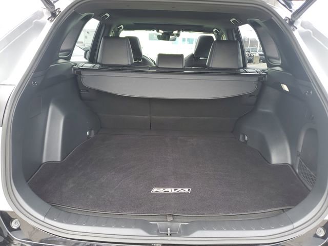 Used 2022 Toyota RAV4 XSE w/ XSE Grade Weather Package image 10