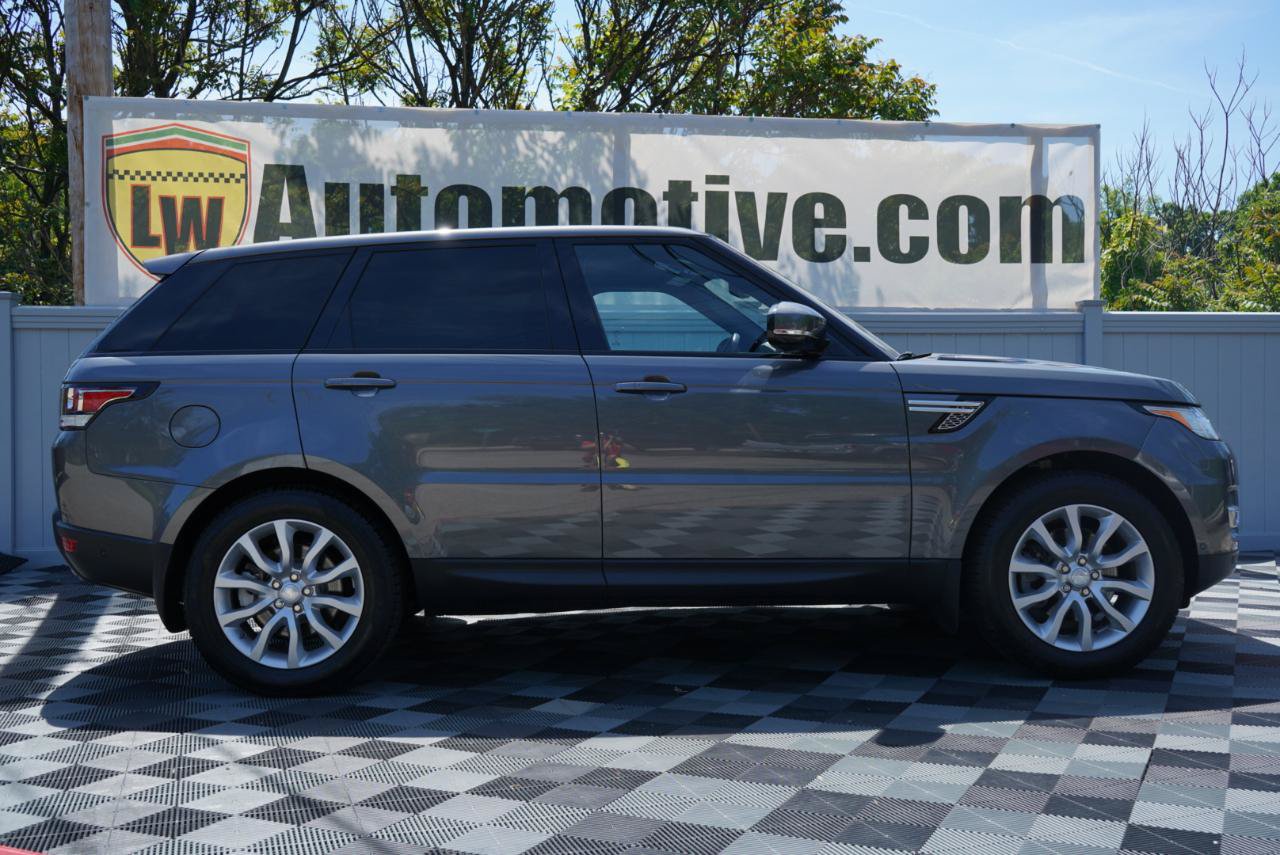 Used 2016 Land Rover Range Rover Sport HSE AWD/4WD image 4