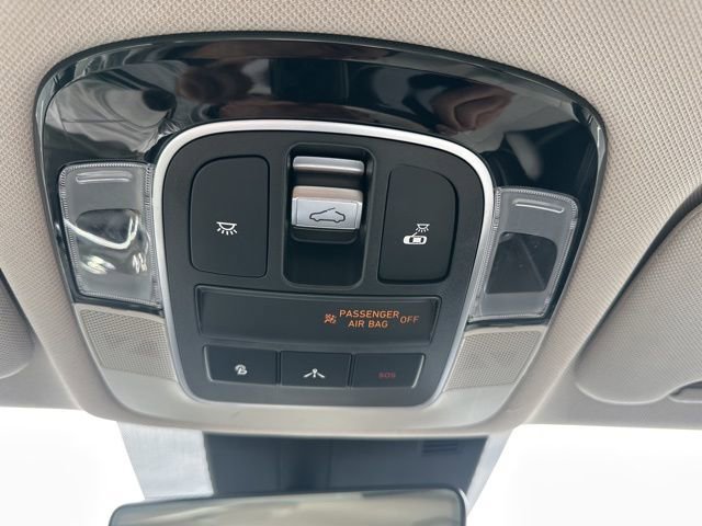 Used 2020 Hyundai Sonata Limited w/ Cargo Package image 23