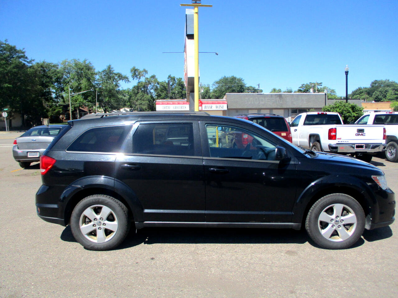 Used 2012 Dodge Journey SXT image 2