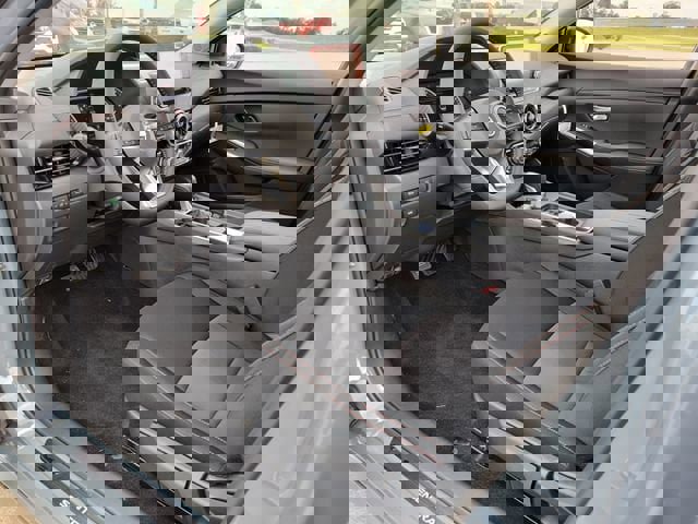 New 2025 Nissan Sentra SR w/ Trunk Package image 2