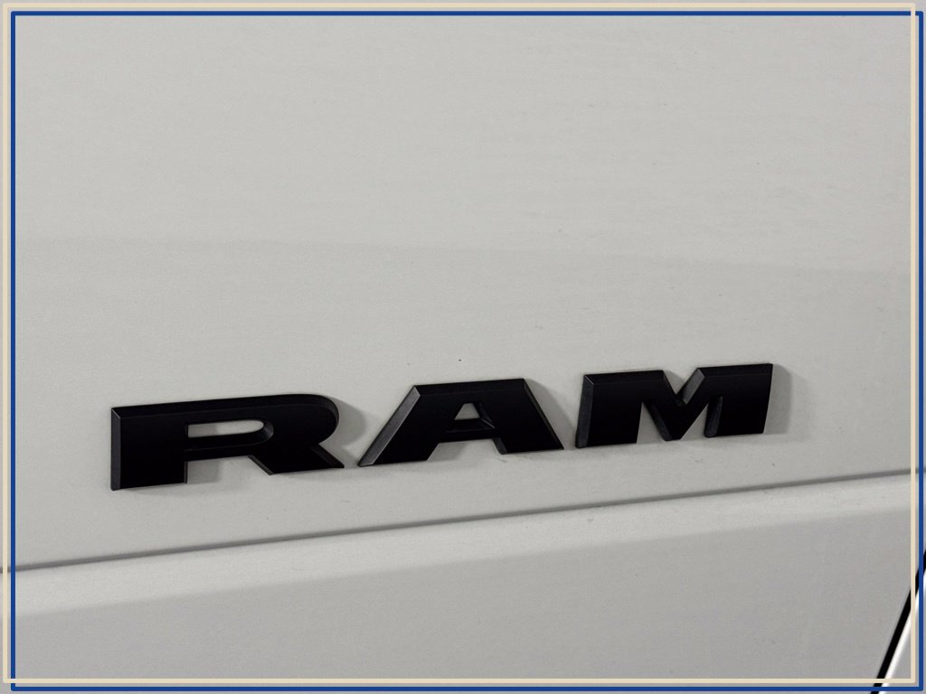 Used 2026 RAM 2500 Big Horn AWD/4WD image 16