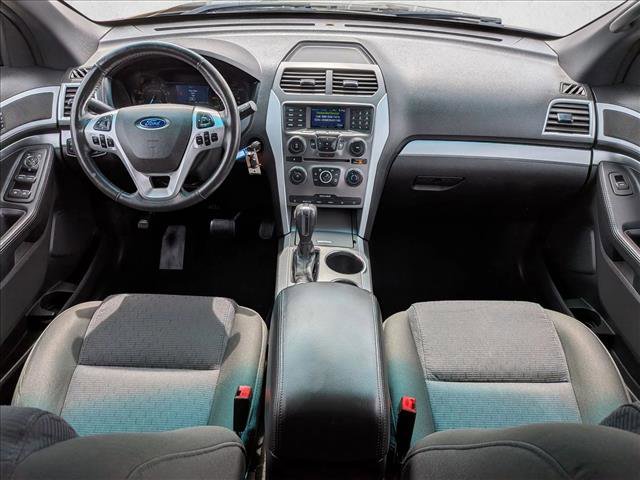 Used 2014 Ford Explorer XLT AWD/4WD image 18