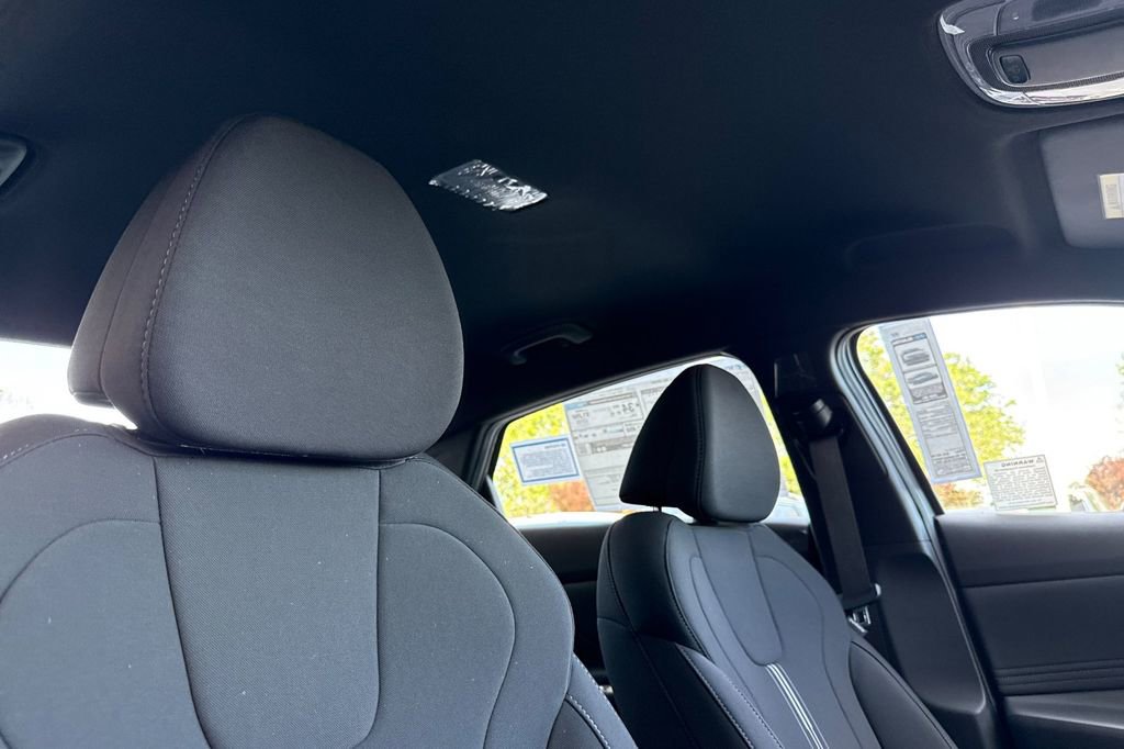 New 2026 Hyundai Elantra Sport image 13