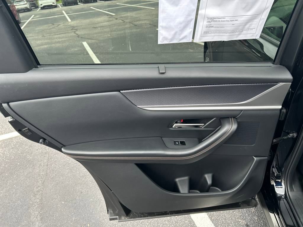 Certified 2025 MAZDA CX-90 3.3 Turbo w/ Premium Plus Pkg image 23