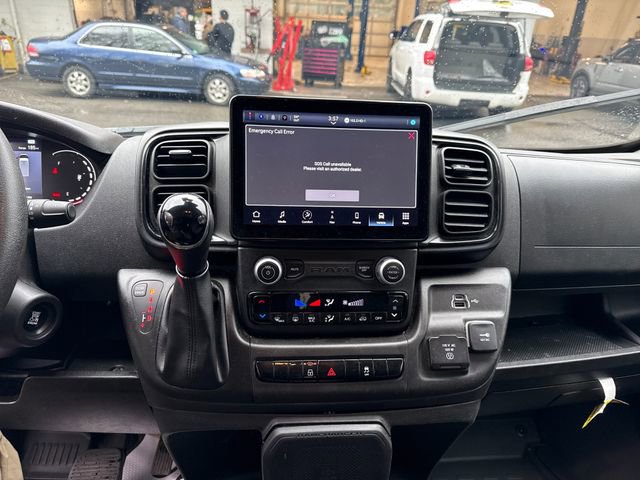 Used 2024 RAM ProMaster 3500 w/ Premium Convenience Group image 19