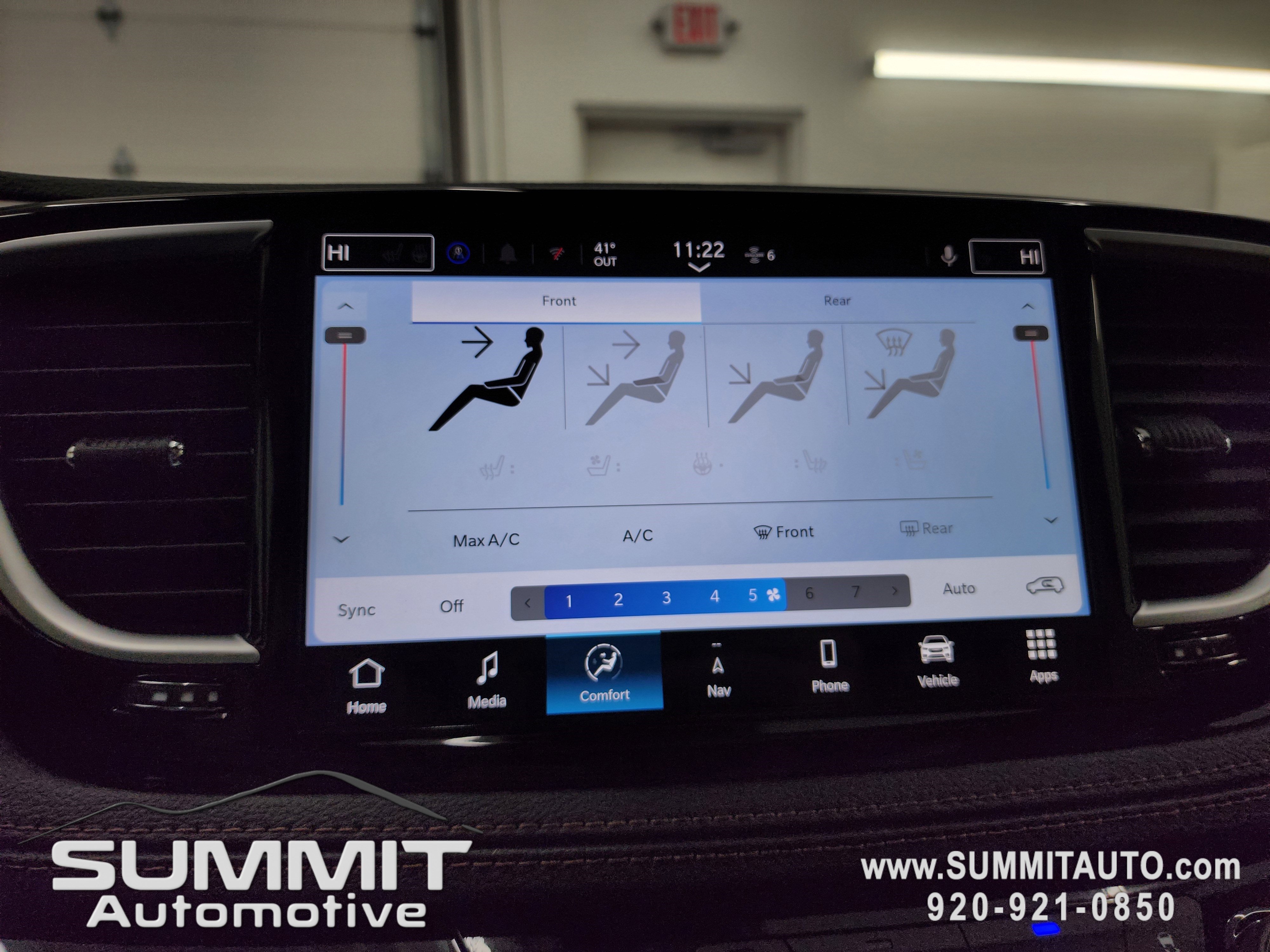 New 2026 Chrysler Pacifica Pinnacle w/ Trailer Tow Group image 52