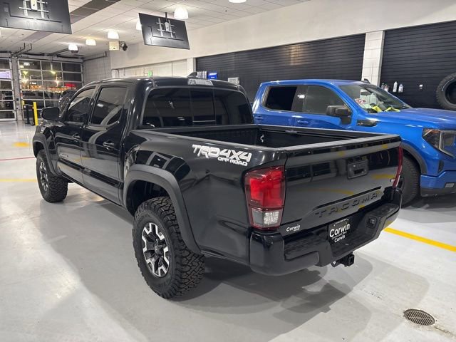 Used 2019 Toyota Tacoma TRD Off-Road w/ Technology Package image 6
