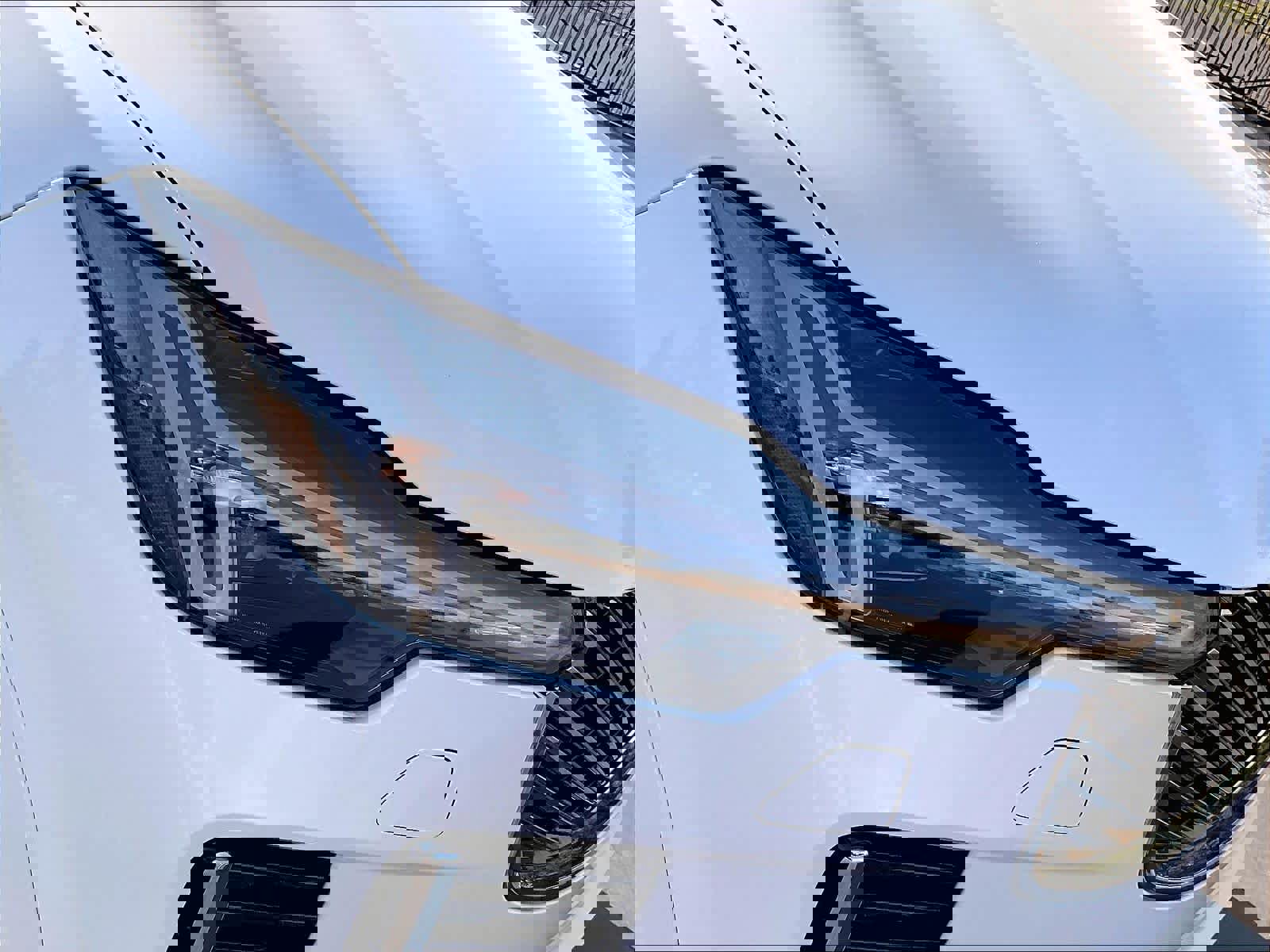 New 2026 Volvo XC90 T8 Plus w/ Protection Package Premier image 33