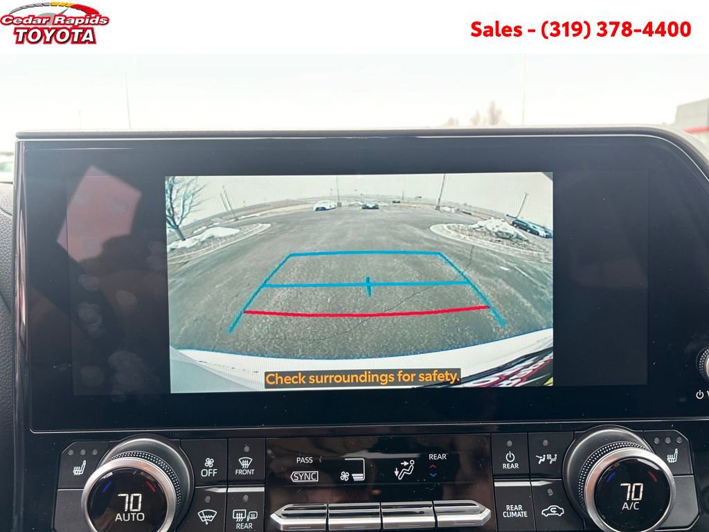 New 2026 Toyota Highlander XLE image 16