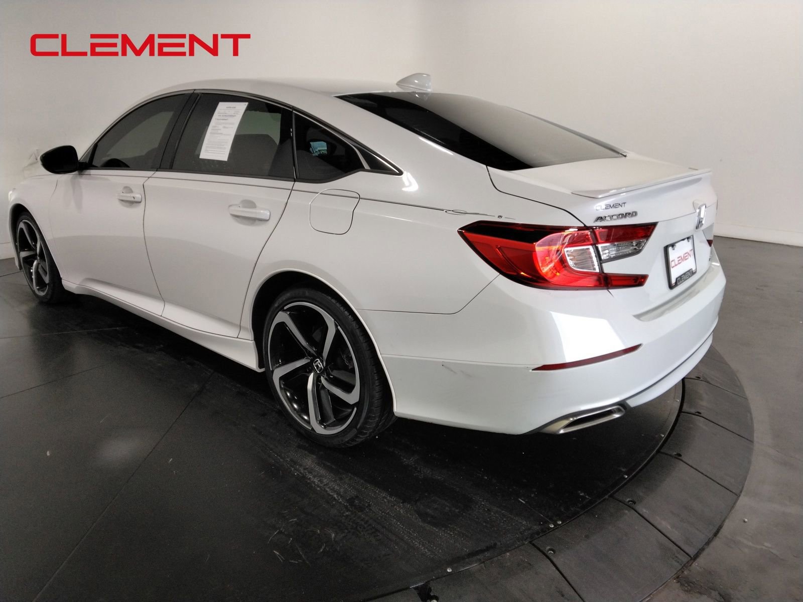 Used 2020 Honda Accord Sport image 8
