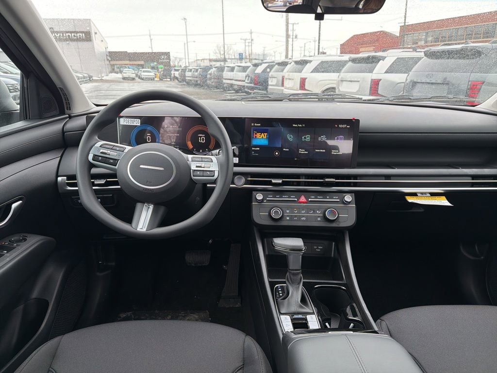 New 2026 Hyundai Tucson SE image 17